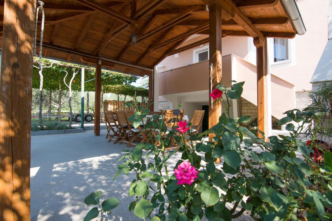 Apartment Lucija Biograd Na Moru Esterno foto