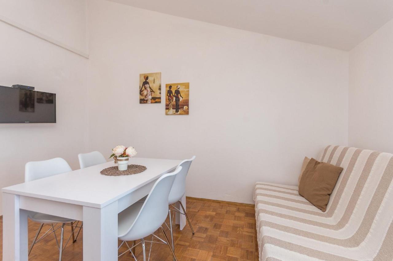 Apartment Lucija Biograd Na Moru Esterno foto